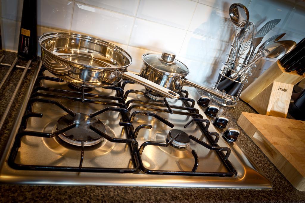 The Lindley Suite - Simple2Let Serviced Apartments Huddersfield Quarto foto